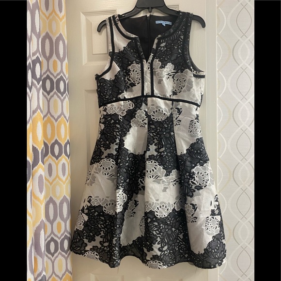 ANTONIO MELANI Dresses & Skirts - Perfect dress for the holidays. Size 8 black white Aline Antonio Melani